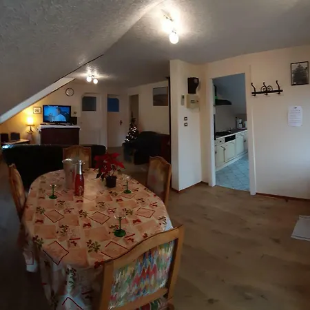 La Tour Du Florimont Feriehus